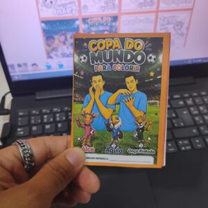 Copa do Mundo para Colorir – Livrinho Dobrável com Libras | Material Inclusivo Infantil