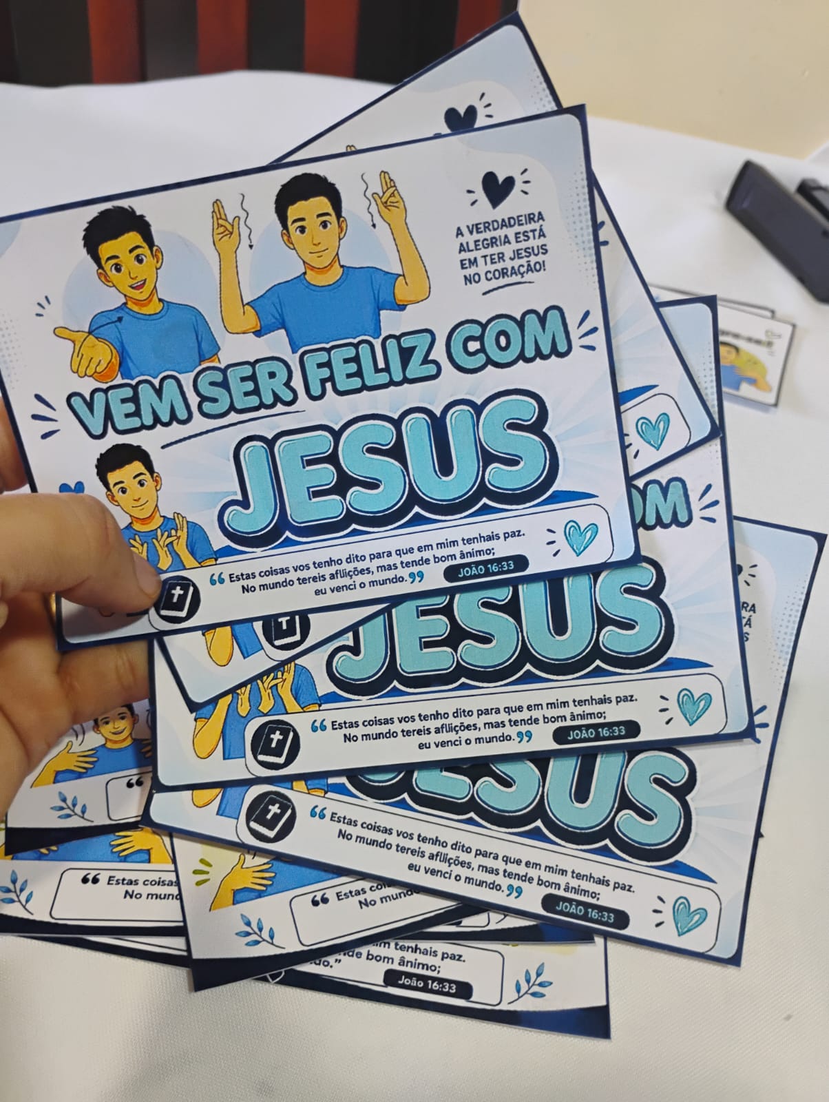 Kit Evangelístico Bilíngue em Libras e Português | Cartazes e Cartões Cristãos para Surdos - Imagem 8