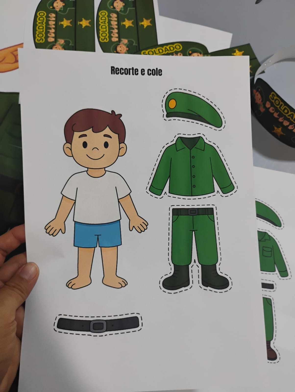 Kit Dia do Soldado 25 de Agosto | Mural, Viseira, Atividades e Decoração para Imprimir - Imagem 2