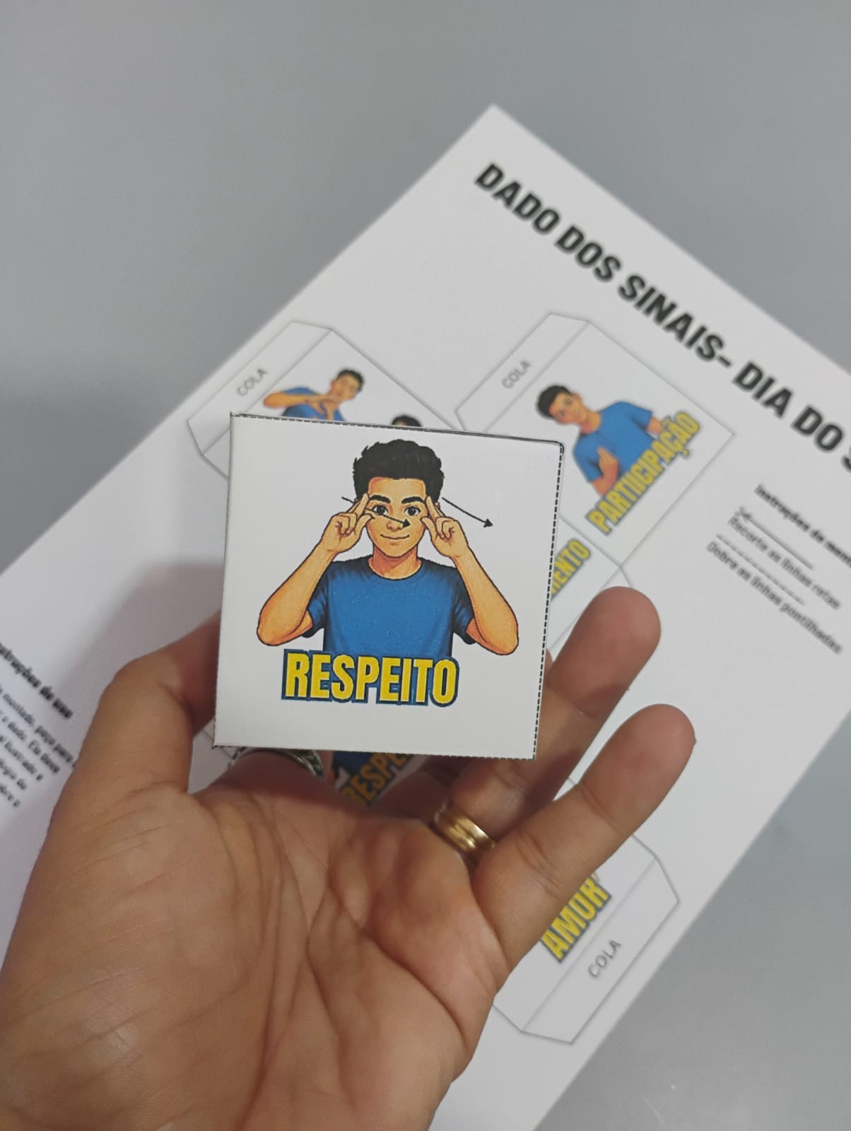 Dado Sinalizado em Libras | Recurso Pedagógico - Imagem 4
