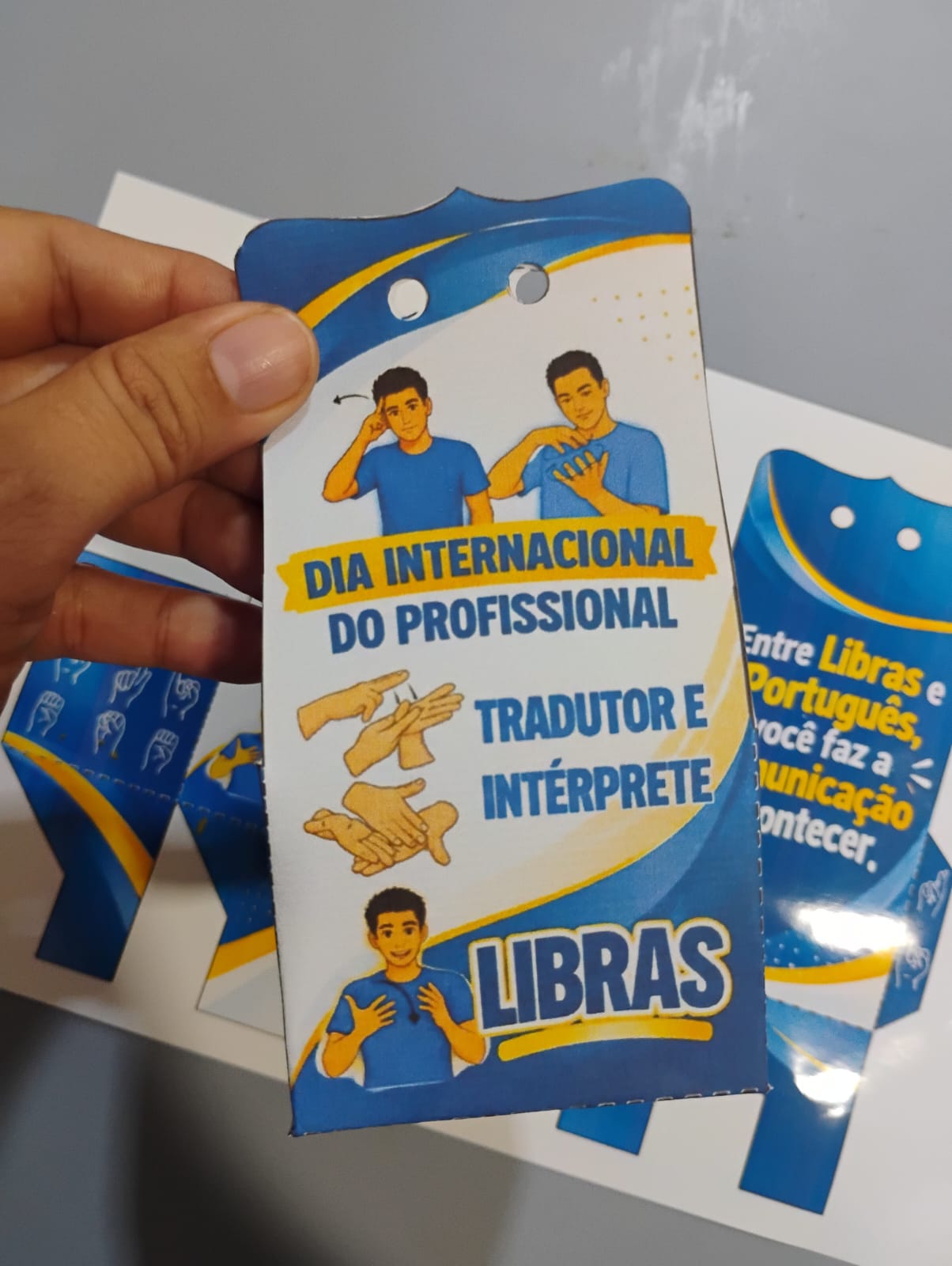 Sacolinha Lembrancinha Tradutor e Intérprete de Libras | 30 de Setembro - Imagem 10